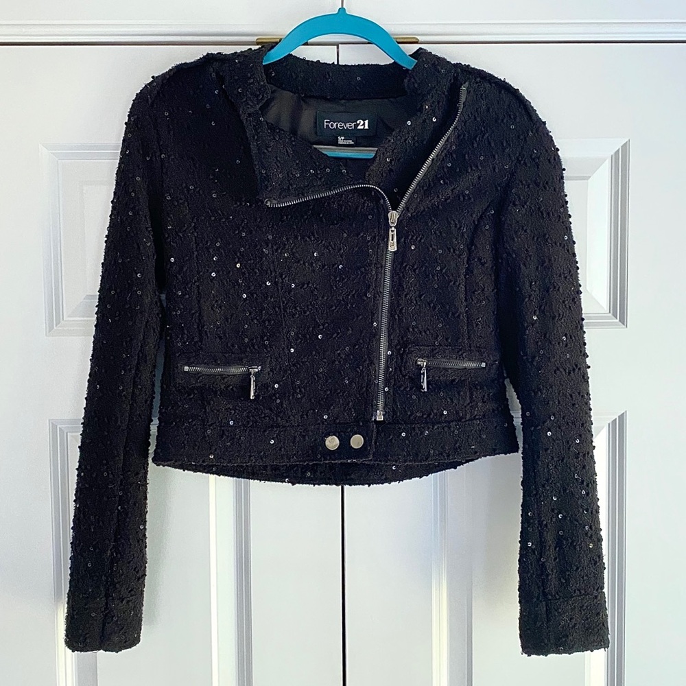 Forever 21 Cropped textured sequin Moto Ja…